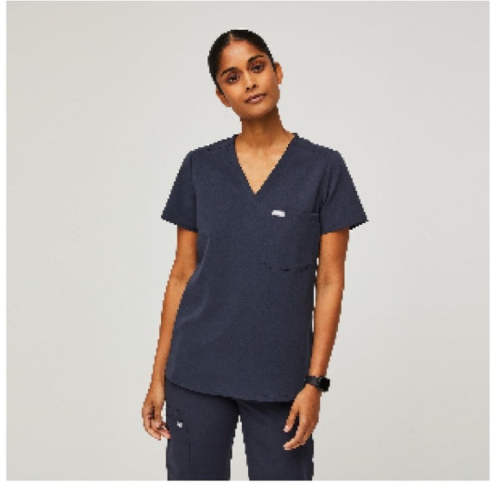 Figs Catarina One Pocket Scrub Top - “Night Sky”